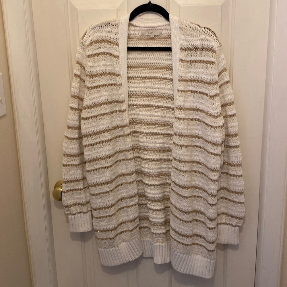 Long cardigan size XL.